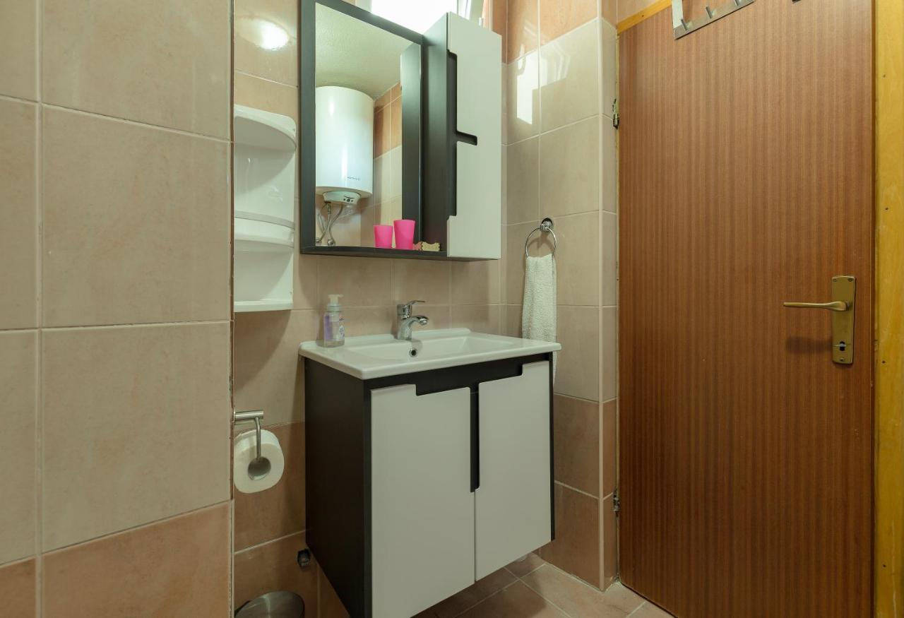Top Central Apartments Pula Zewnętrze zdjęcie